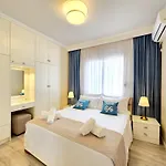 Eli's Seafront Apartament Saranda