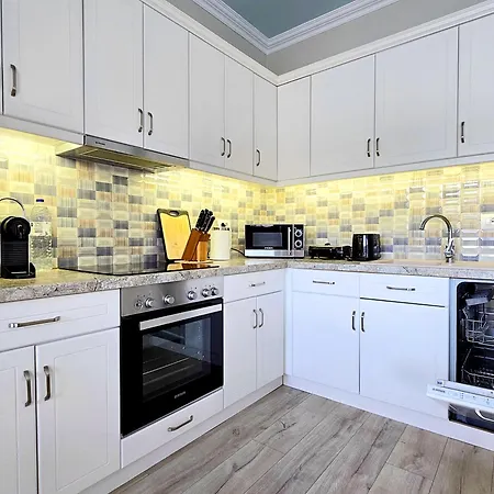 Apartment Eli's Seafront *