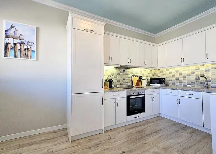 Eli's Seafront Sarandë